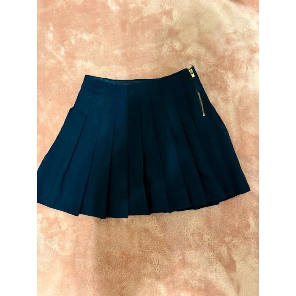 Crew cuts Navy Pleated Skirt Size 6